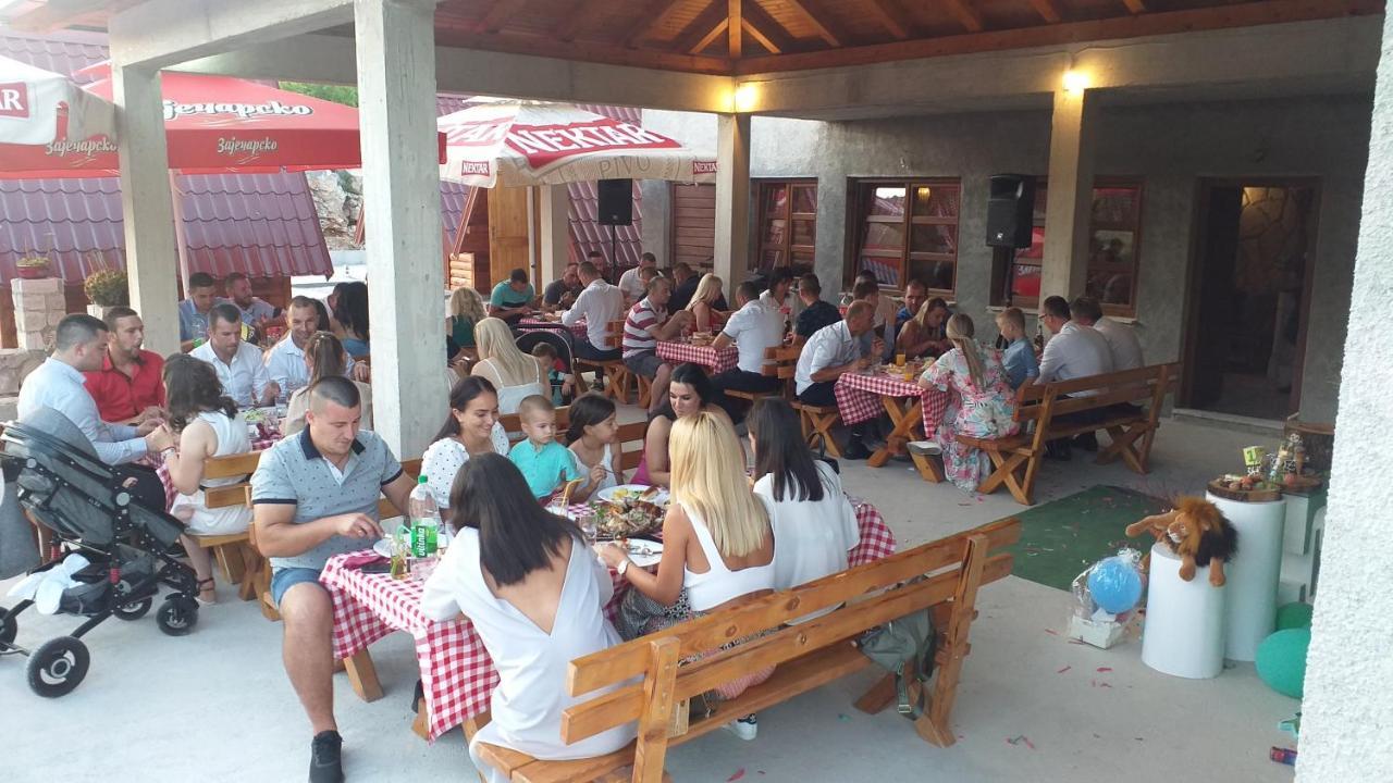 Hotel Rural Tourism/Ruralni Turizam Kisin Trebinje Zewnętrze zdjęcie